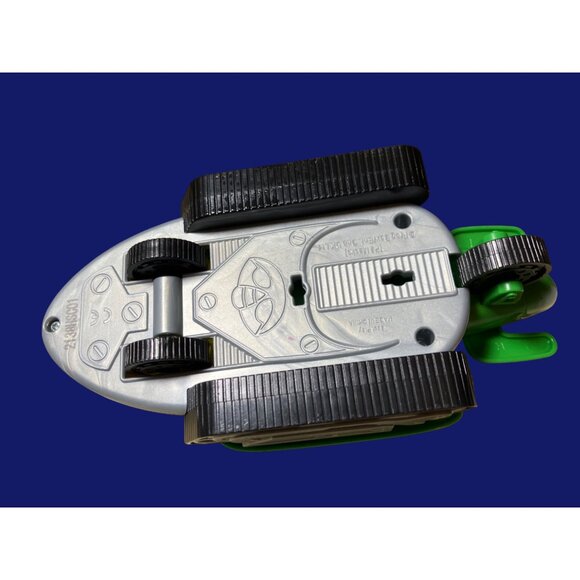 PJ Masks Gekko Mobile Speed Booster Playset Vehicle Figure - Picture 8 of 10